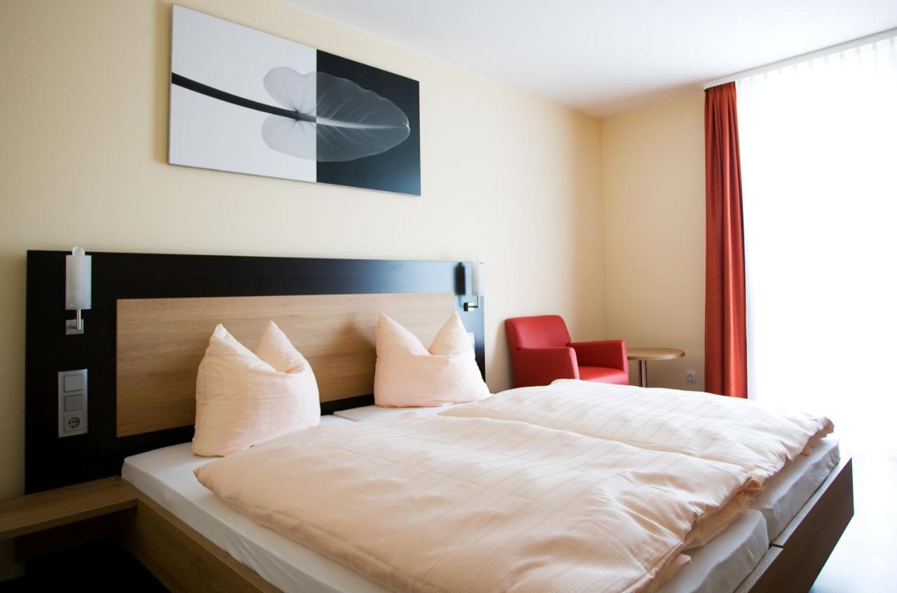 Hotel La Baia Кохем Екстериор снимка